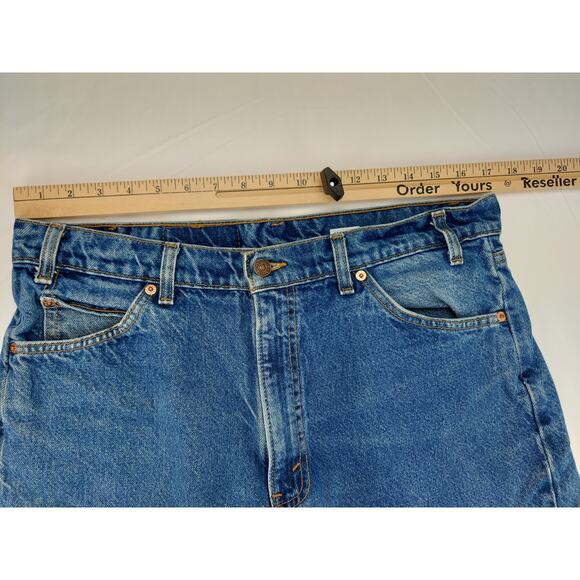 Vintage Y2K Levis Men's 550 Orange Tab Relaxed Fit Medium Wash Made in USA 36x32 - Picture 4 of 13